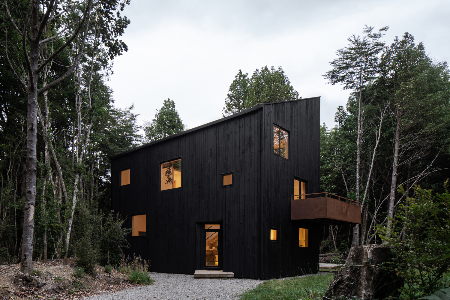 Casa Cero Seeks Solace in the Chilean Forest - PLAIN Magazine